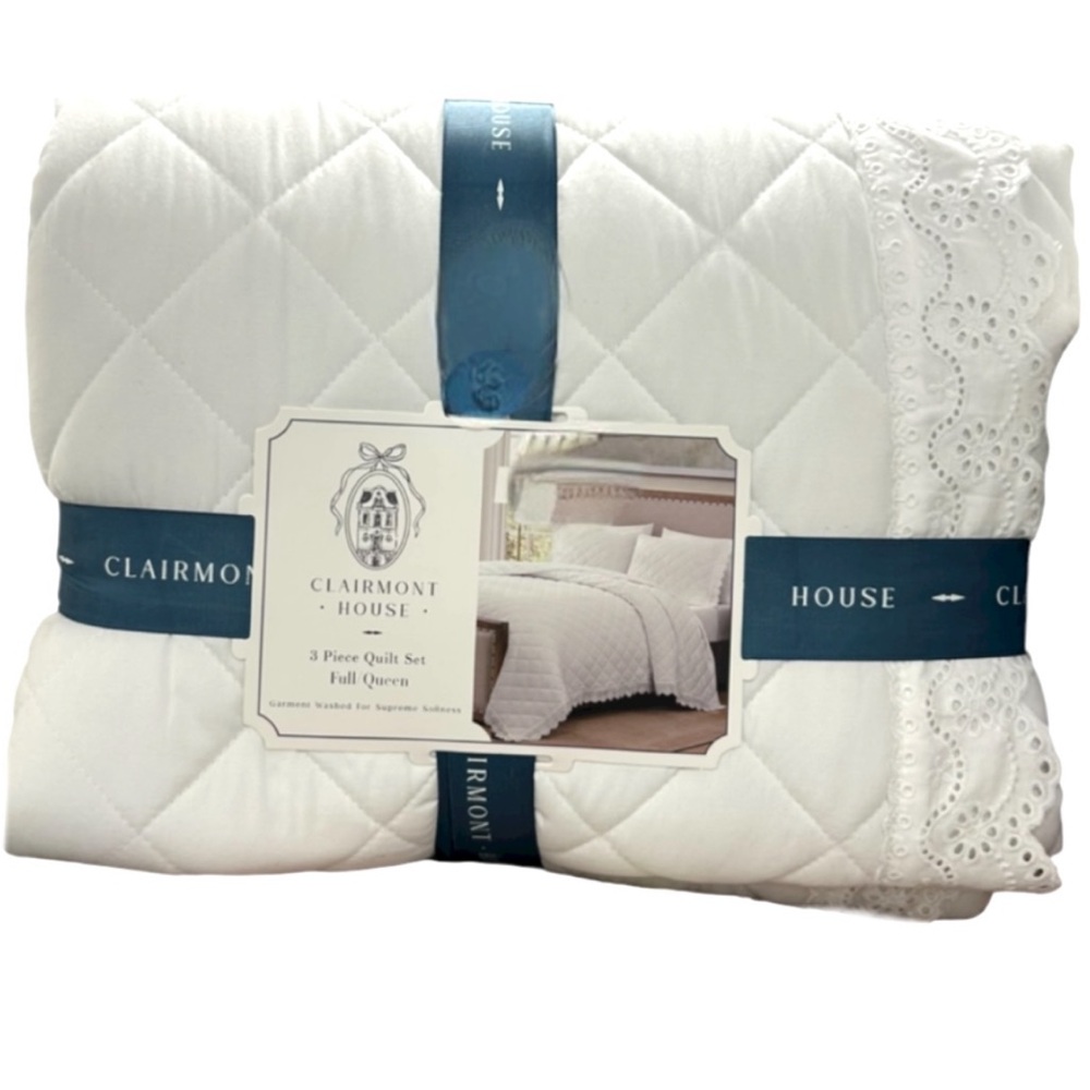 Clairmont House Full/Queen White 3 Piece Quilt Set
